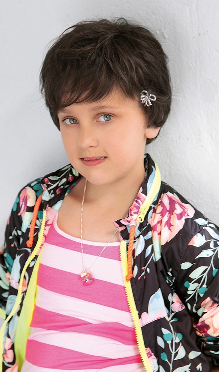 Zoe Стильный короткий детский искусственный парик для девочки с рваной челкой и прямыми волосами - Главное фото