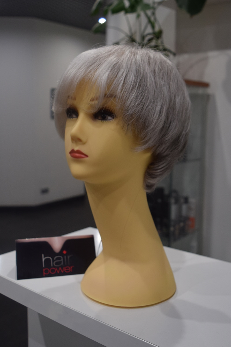 Liza small deluxe Привлекательный короткий женский искусственный парик с челкой и волнистыми волосами - Фото №5