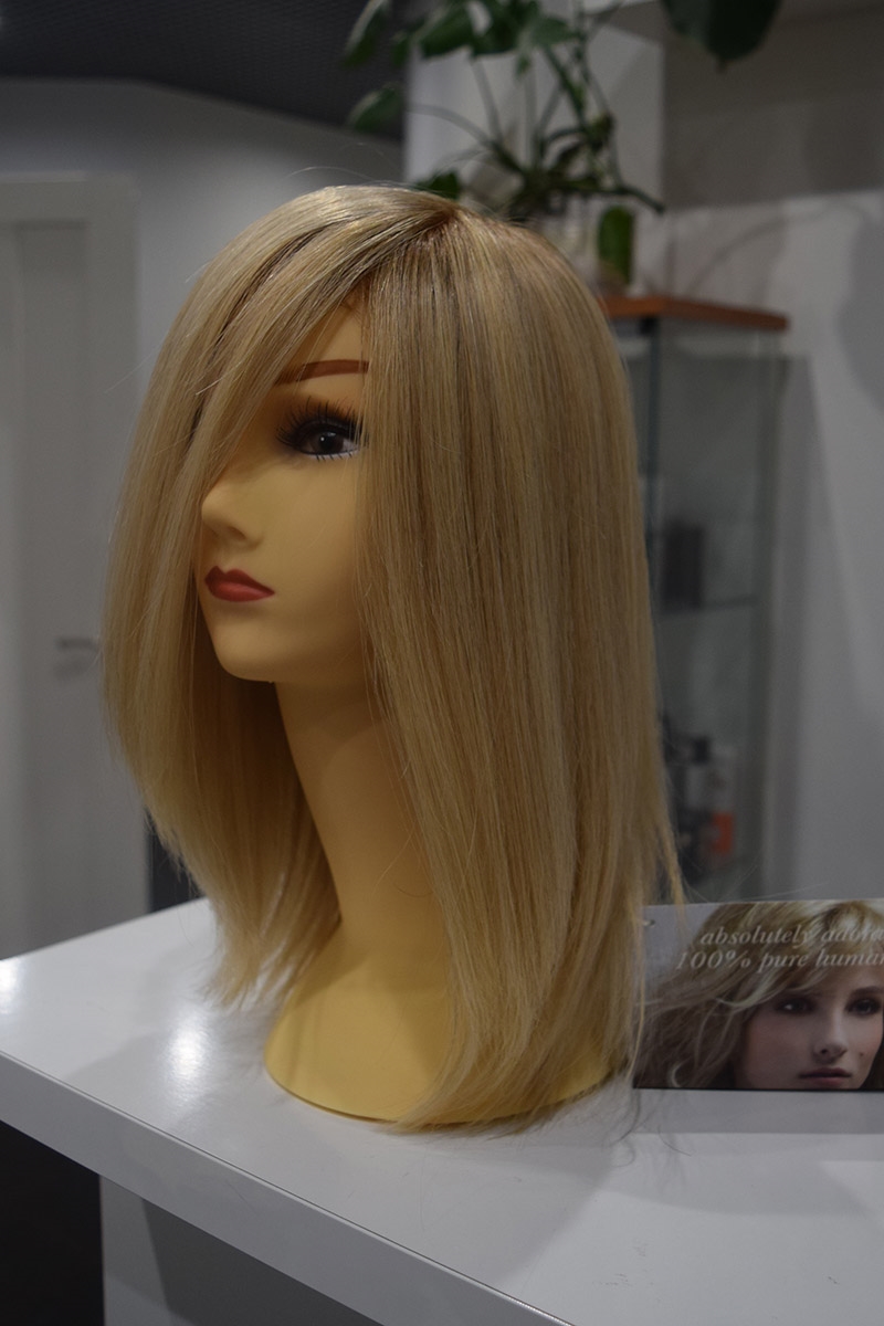 Trinity plus Элегантный женский натуральный парик средней длины с косым пробором и прямыми волосами - Фото №18