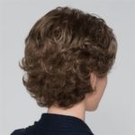 Nancy Милый короткий женский искусственный парик с градуированной челкой и волнистыми волосами Миниатюра Фото №4